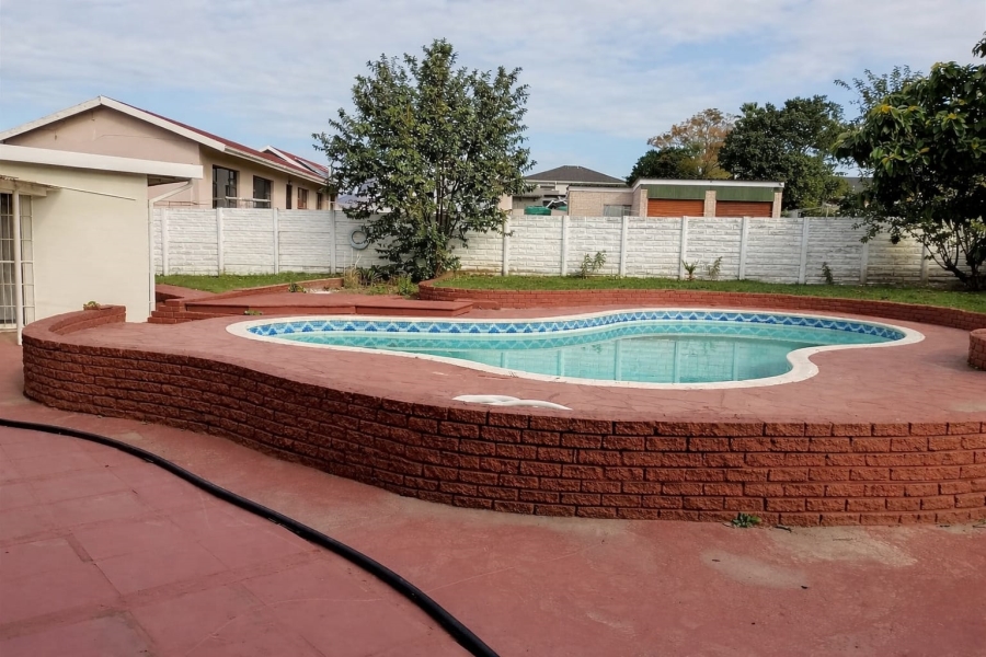 4 Bedroom Property for Sale in Haven Hills Eastern Cape